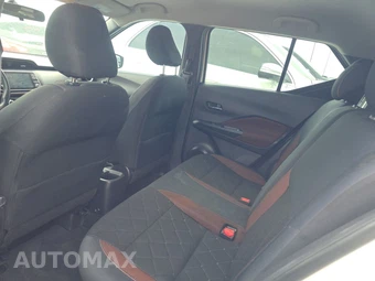 2019 Nissan Kicks SR – miniatura 13
