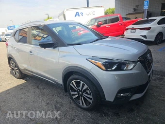 2019 Nissan Kicks SR – miniatura 3