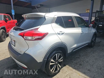 2019 Nissan Kicks SR – miniatura 4