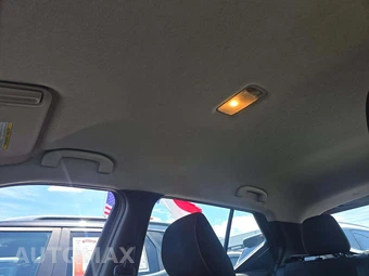 2019 Nissan Kicks SR – miniatura 11