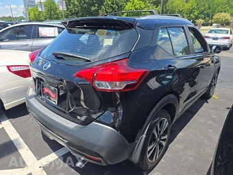 2019 Nissan Kicks SR – miniatura 3