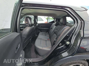 2019 Nissan Kicks SR - miniatura 13
