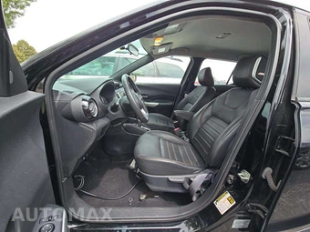 2019 Nissan Kicks SR - miniatura 6