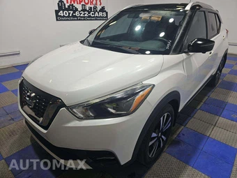 2019 Nissan Kicks SR