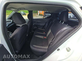 2019 Nissan Kicks SV – miniatura 10