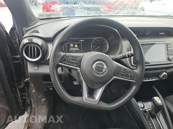2019 Nissan Kicks SV – miniatura 10