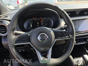 2019 Nissan Kicks SV – miniatura 10