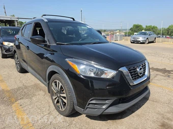 2019 Nissan Kicks SV – miniatura 3