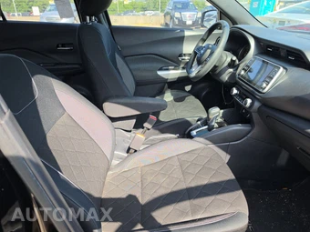 2019 Nissan Kicks SV – miniatura 8