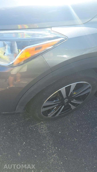2019 Nissan Kicks SV - miniatura 24