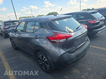 2019 Nissan Kicks SV - miniatura 6