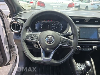 2019 Nissan Kicks SV – miniatura 10