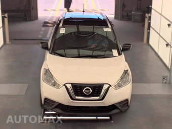 2019 Nissan Kicks SV – miniatura 2