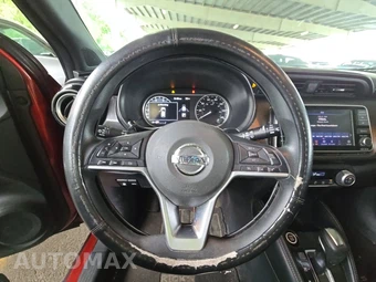 2019 Nissan Kicks SV – miniatura 10