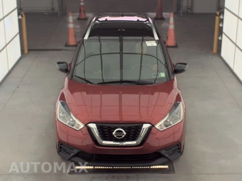 2019 Nissan Kicks SV – miniatura 2