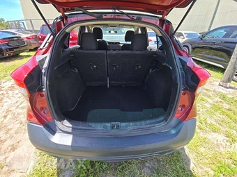2019 Nissan Kicks SV – miniatura 14