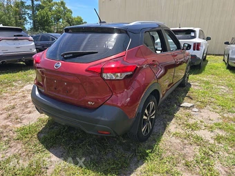 2019 Nissan Kicks SV – miniatura 3