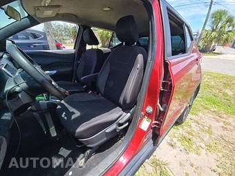 2019 Nissan Kicks SV – miniatura 6