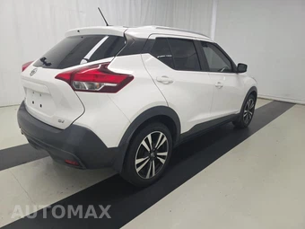 2019 Nissan Kicks SV – miniatura 4