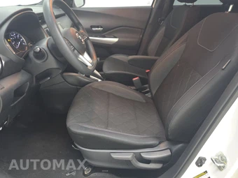2019 Nissan Kicks SV – miniatura 7