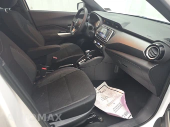 2019 Nissan Kicks SV – miniatura 8