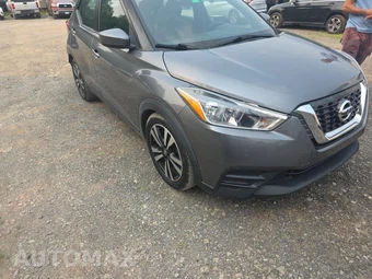 2019 Nissan Kicks SV – miniatura 3