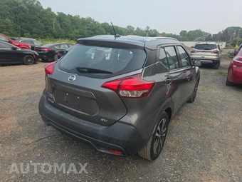 2019 Nissan Kicks SV – miniatura 4