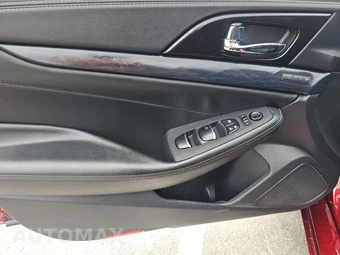 2019 Nissan Maxima Platinum – miniatura 9