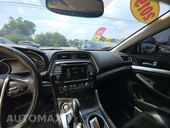 2019 Nissan Maxima SL – miniatura 10