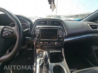 2019 Nissan Maxima SR – miniatura 11