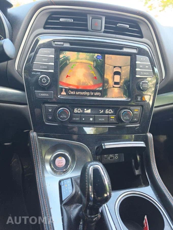 2019 Nissan Maxima SR - miniatura 7