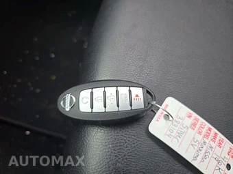 2019 Nissan Maxima SV – miniatura 8