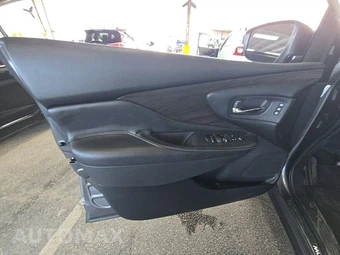 2019 Nissan Murano Platinum – miniatura 9