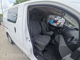 2019 Nissan NV200 Compact Cargo S 115.2" WB - miniatura 15