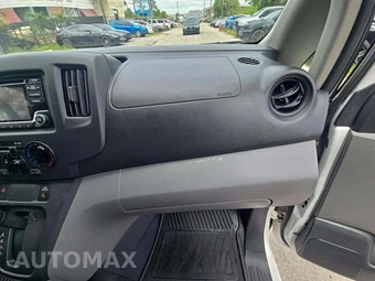 2019 Nissan NV200 Compact Cargo S 115.2" WB - miniatura 16