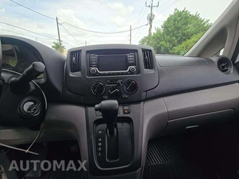 2019 Nissan NV200 Compact Cargo S 115.2" WB - miniatura 7