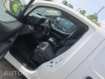 2019 Nissan NV200 Compact Cargo SV 115.2" WB - miniatura 6