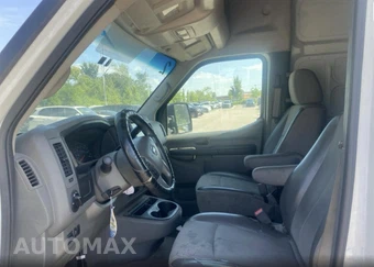 2019 Nissan NV2500 HD Cargo S High Roof 146.1" WB - miniatura 10