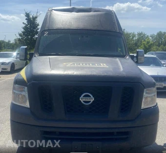 2019 Nissan NV2500 HD Cargo S High Roof 146.1" WB - miniatura 2