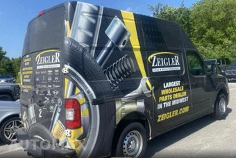 2019 Nissan NV2500 HD Cargo S High Roof 146.1" WB - miniatura 5