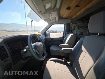 2019 Nissan NV2500 HD Cargo S High Roof 146.1" WB - miniatura 7