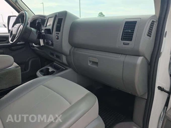 2019 Nissan NV2500 HD Cargo S High Roof 146.1" WB - miniatura 16