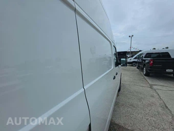 2019 Nissan NV2500 HD Cargo S High Roof 146.1" WB - miniatura 19