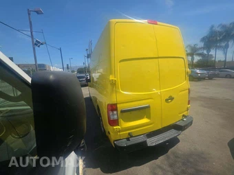 2019 Nissan NV2500 HD Cargo SV High Roof 146.1" WB - miniatura 2