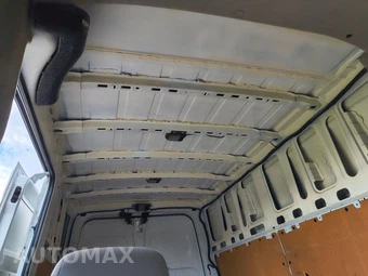 2019 Nissan NV2500 HD Cargo SV High Roof 146.1" WB - miniatura 11