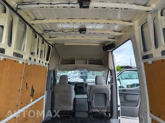 2019 Nissan NV2500 HD Cargo SV High Roof 146.1" WB - miniatura 13