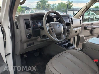 2019 Nissan NV2500 HD Cargo SV High Roof 146.1" WB - miniatura 16