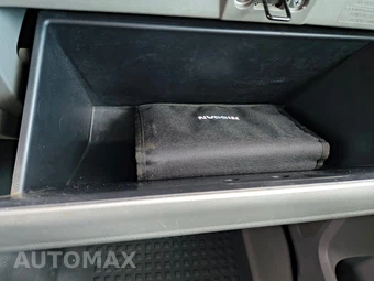 2019 Nissan NV2500 HD Cargo SV High Roof 146.1" WB - miniatura 24