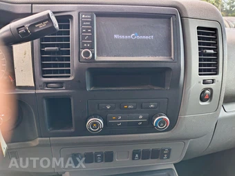 2019 Nissan NV2500 HD Cargo SV High Roof 146.1" WB - miniatura 25