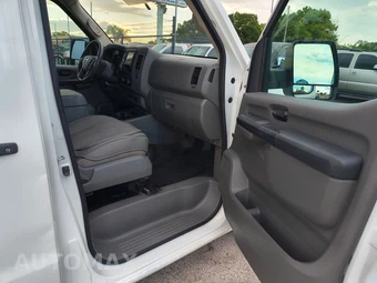 2019 Nissan NV2500 HD Cargo SV High Roof 146.1" WB - miniatura 7